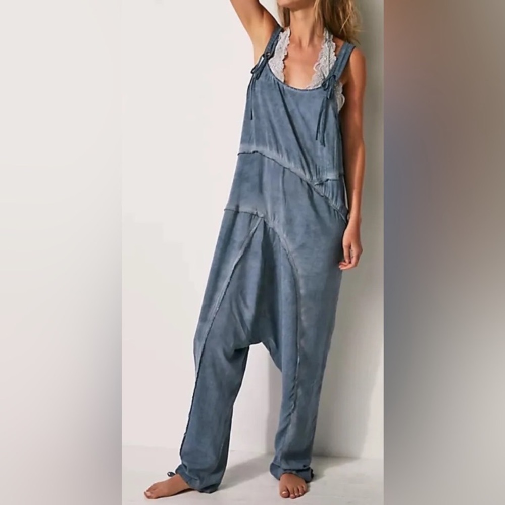 NWOT Free People Intimately 🧢Act Natural shapeless jumpsuit size Medium!